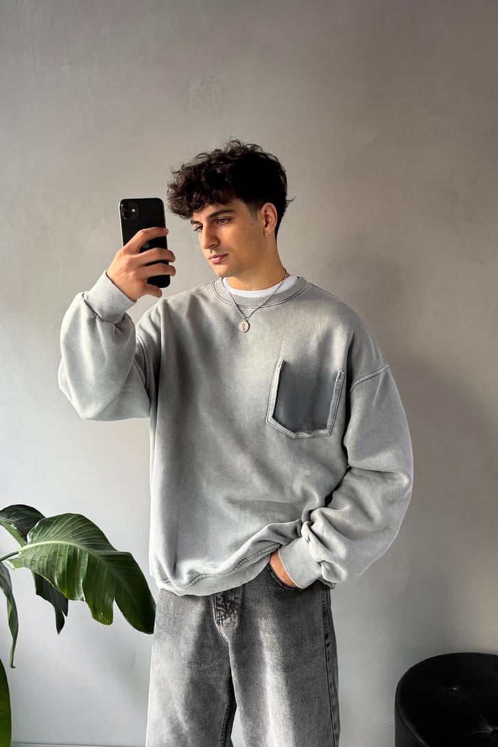 Cep Detay Bisiklet Yaka Sweatshirt