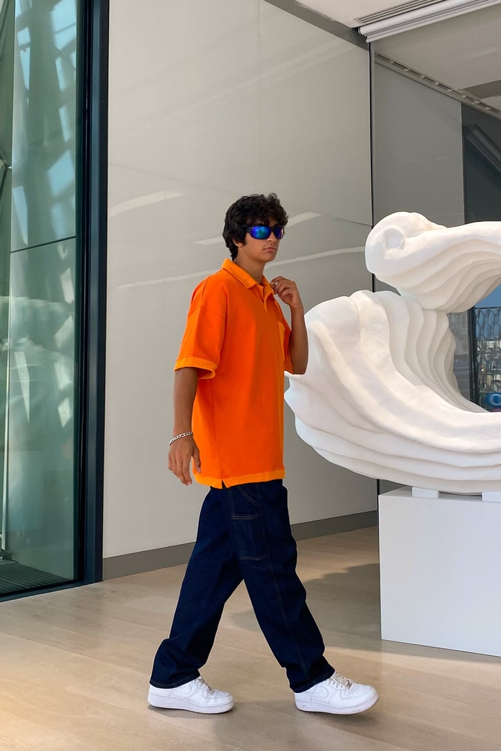 Cep Detay Nakışlı Turuncu Oversize Tshirt