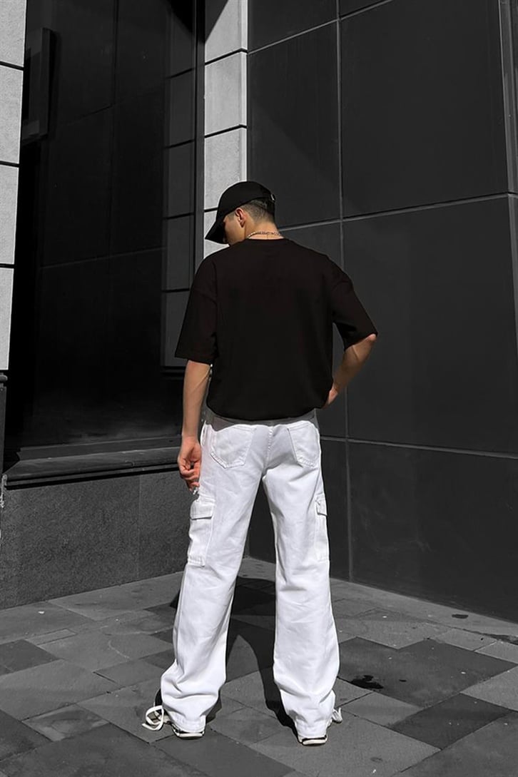Cep Detaylı Beyaz Baggy Pantolon