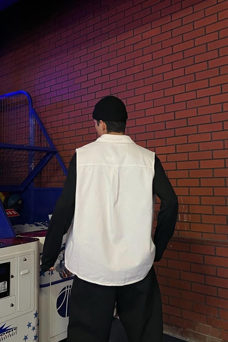 Cep Detaylı Ekru Kot Yelek