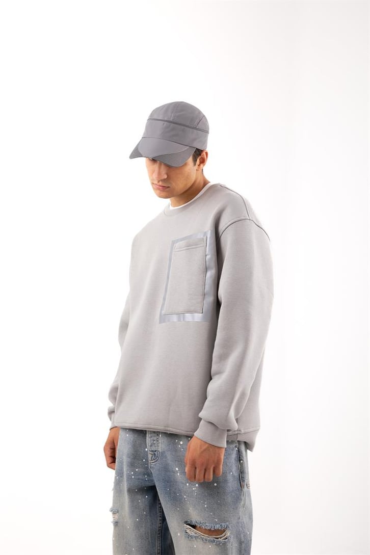 Cep Detaylı Gri Oversize Sweatshirt