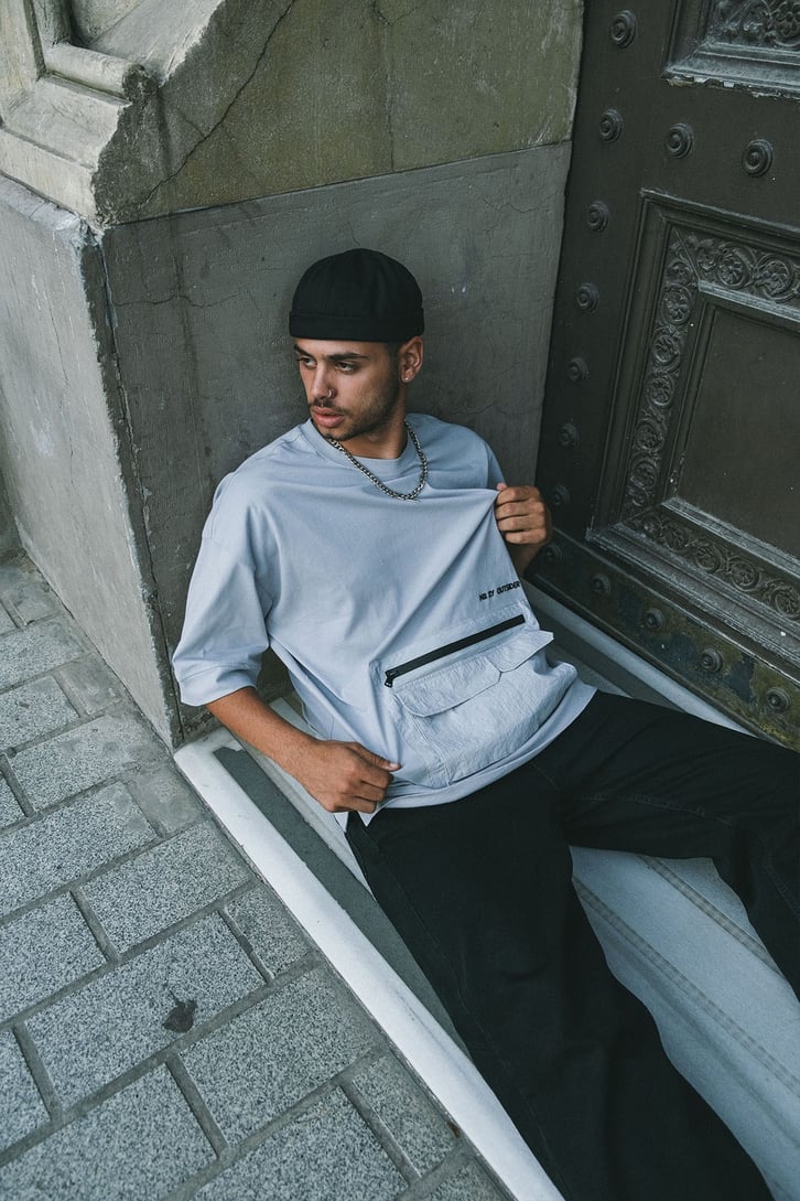 Cep Detaylı Gri Oversize Tshirt