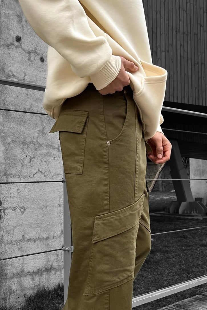 Cep Detaylı Haki Regular Fit Kargo Pantolon