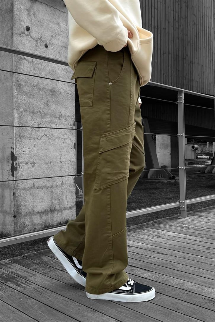 Cep Detaylı Haki Regular Fit Kargo Pantolon