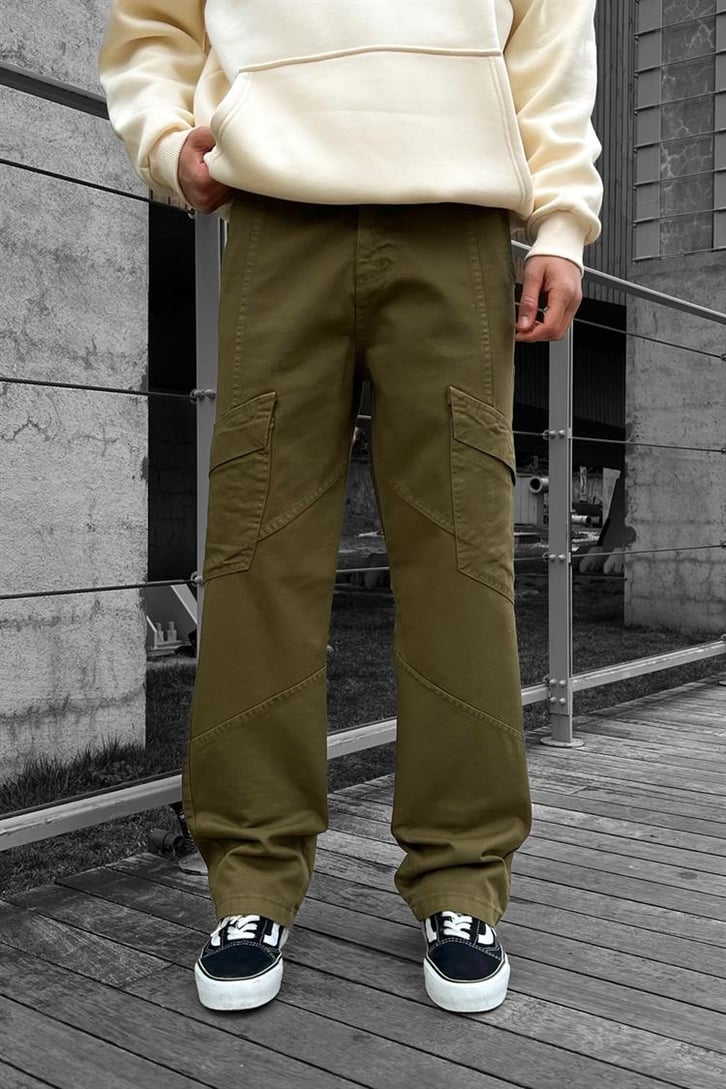 Cep Detaylı Haki Regular Fit Kargo Pantolon