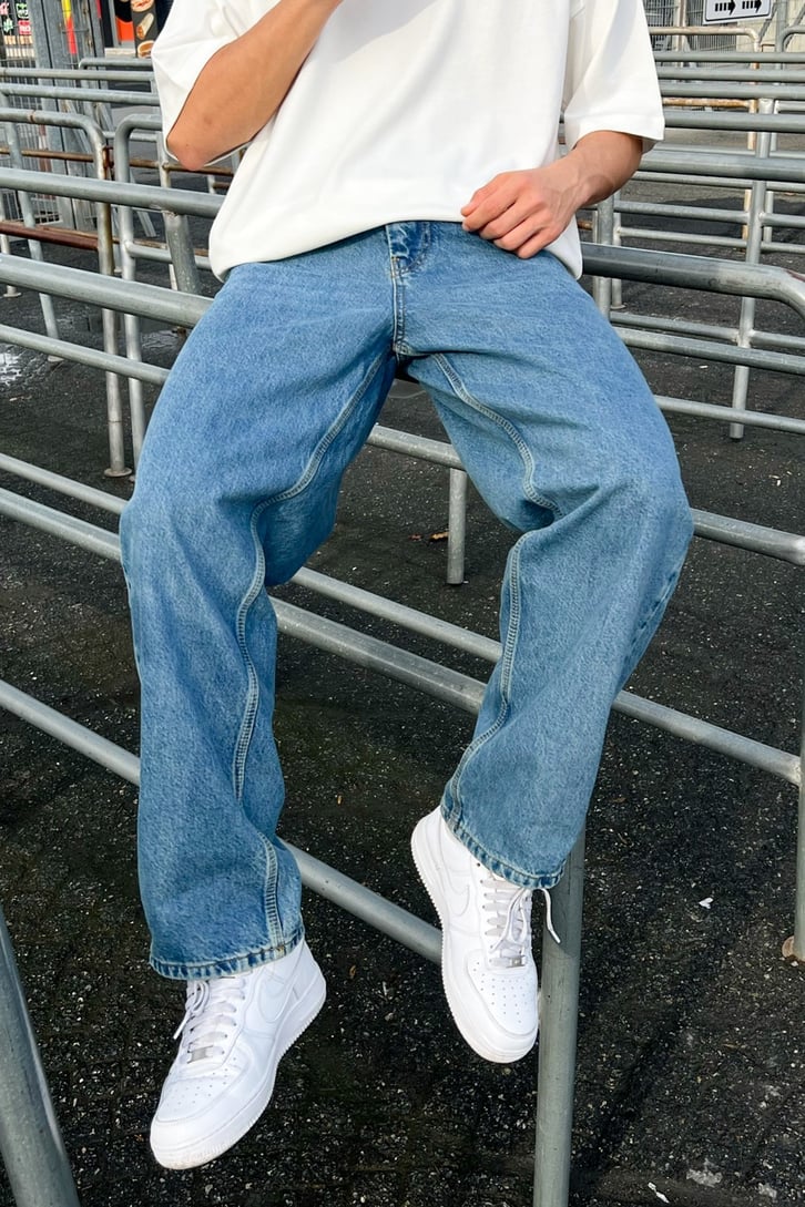 Cep Detaylı Mavi Regular Fit Jean