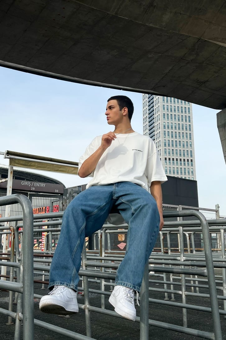 Cep Detaylı Mavi Regular Fit Jean
