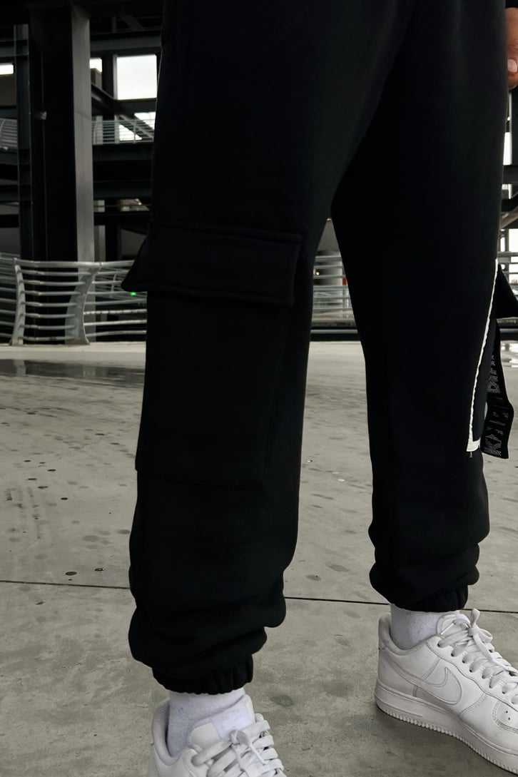 Cep Detaylı Siyah Jogger Fit Eşofman