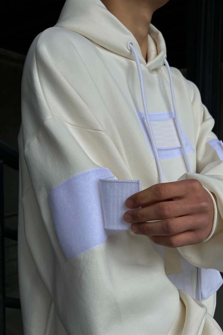 Cep Detaylı Taş Rengi Oversize Sweatshirt