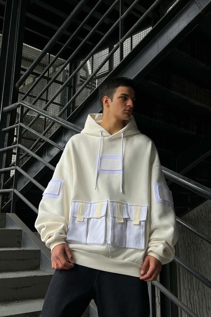 Cep Detaylı Taş Rengi Oversize Sweatshirt