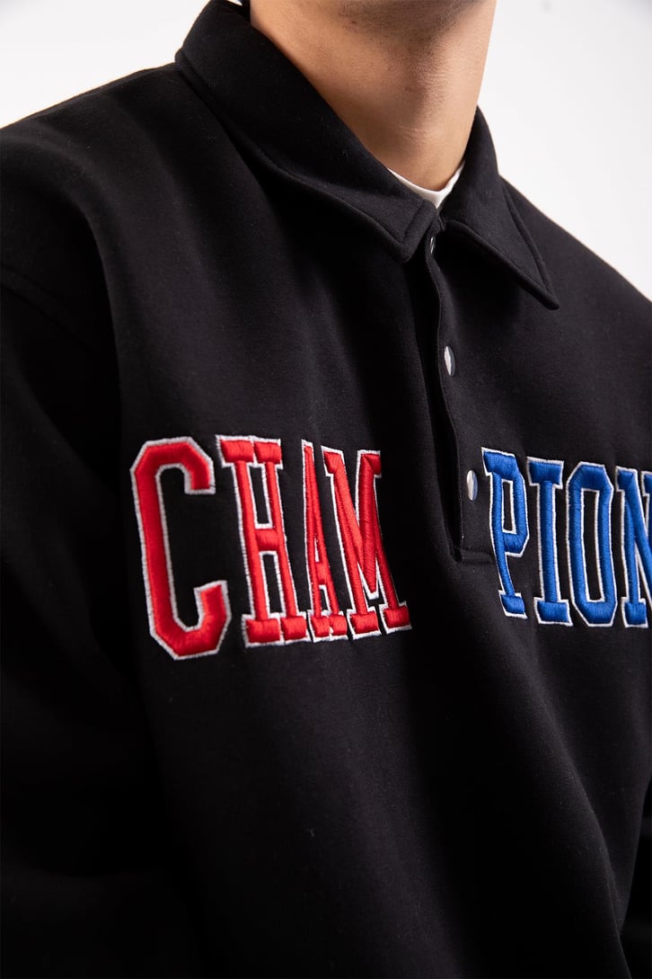 Champ Nakışlı Polo Yaka Siyah Oversize Sweatshirt