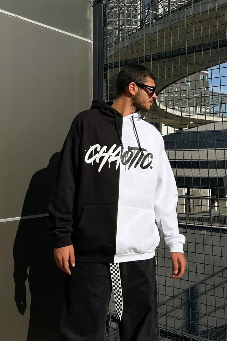 Chaotic Baskılı Parçalı Beyaz Hoodie