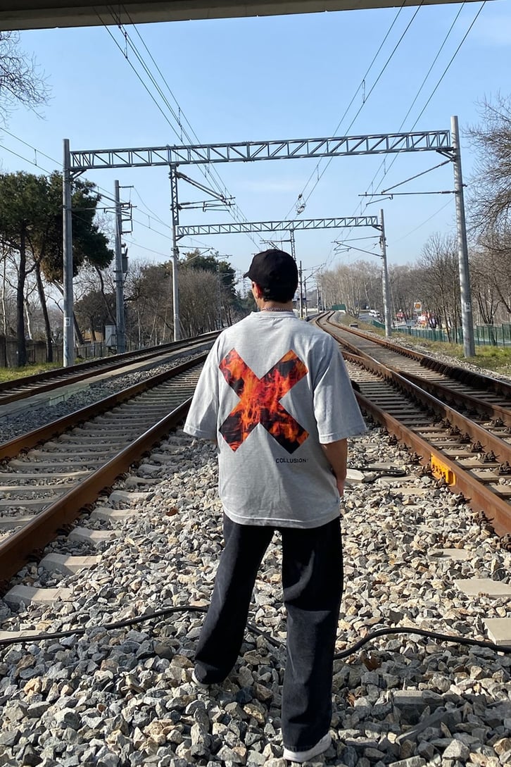 Chest Logo Flame Printed Gri Oversize Tshirt