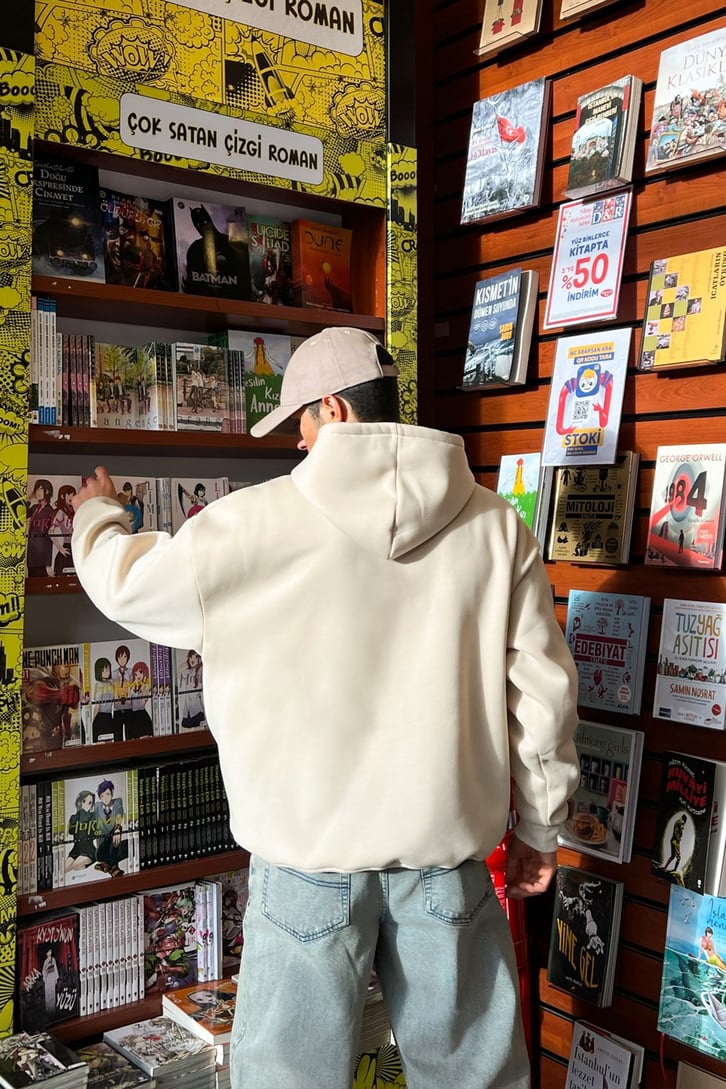 Chest Logo Nakışlı Oversize Hoodie