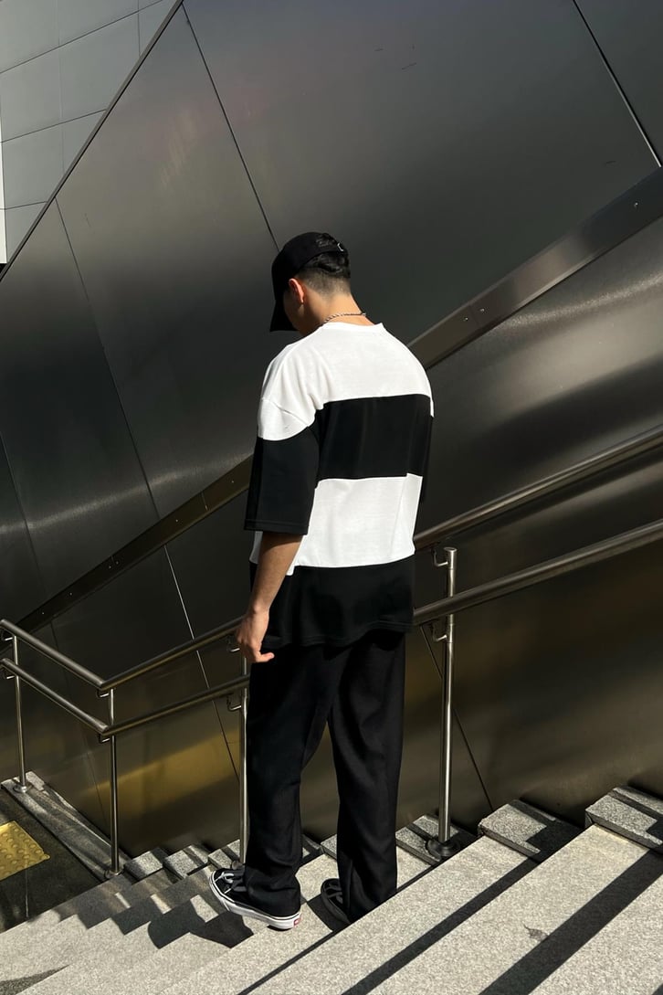 Chest Logo Nakışlı Oversize Tshirt