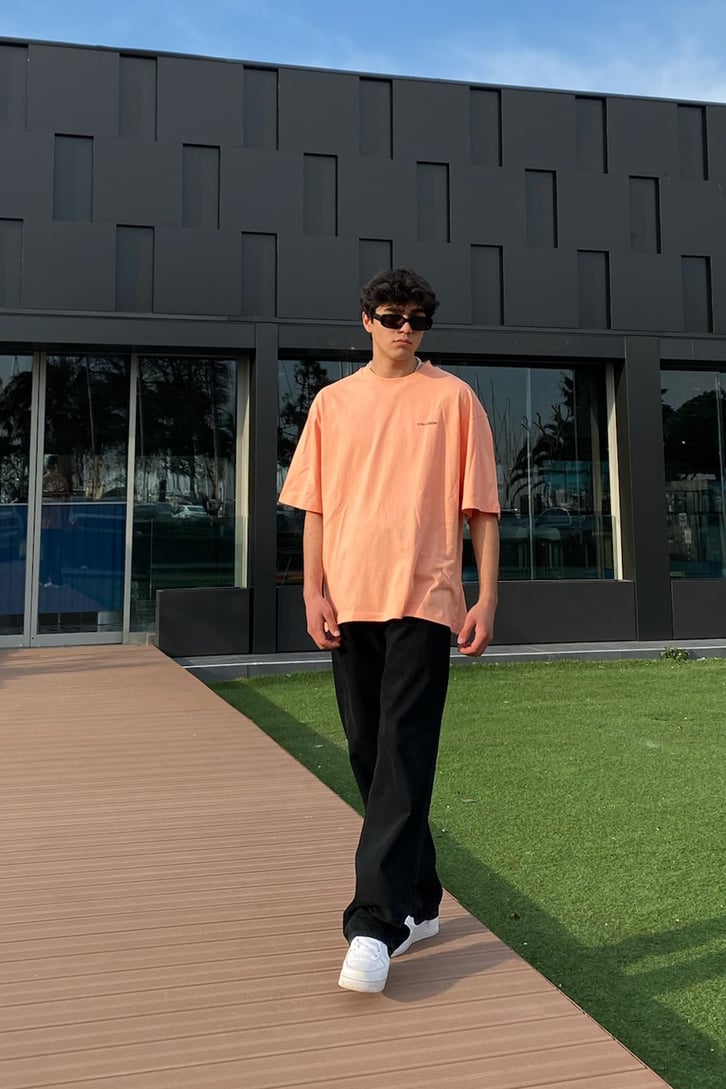 Chest Logo Oversize Basic Tee