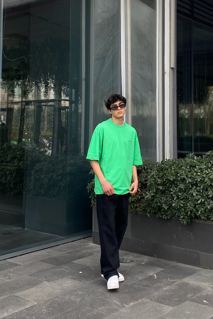 Chest Logo Oversize Basic Tee