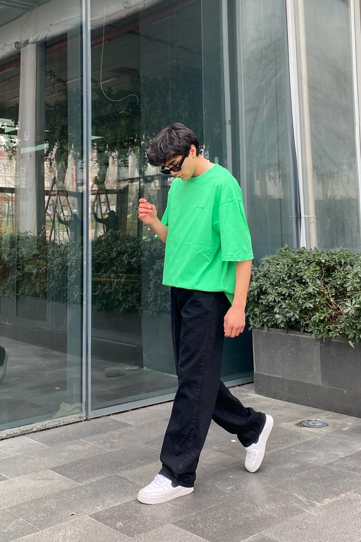 Chest Logo Oversize Basic Tee
