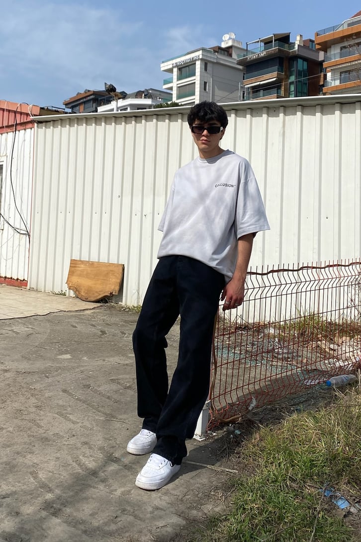 Chest Logo Oversize Gri Basic Tee