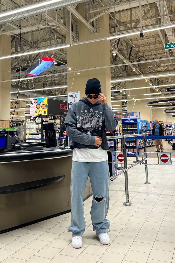 Chicago Baskılı Acid Wash Crop Hoodie