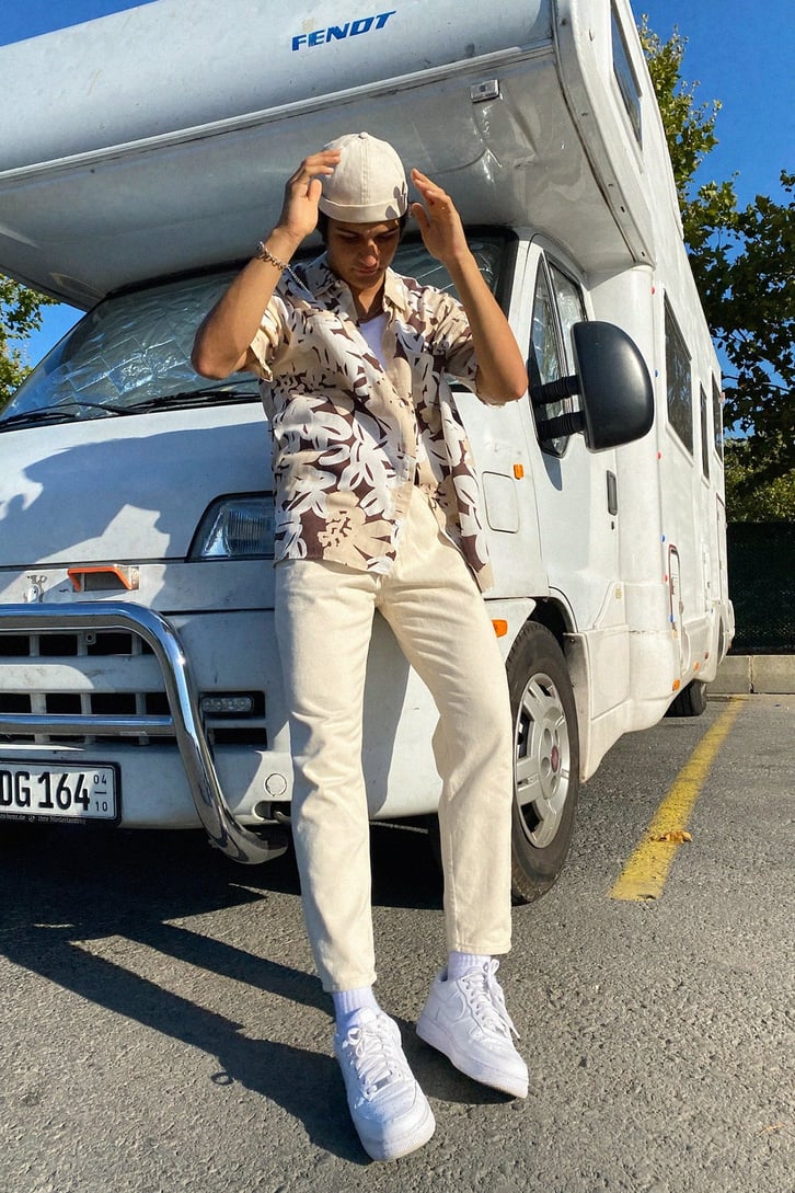 Çiçek Desenli Oversize Kısa Kollu Gömlek