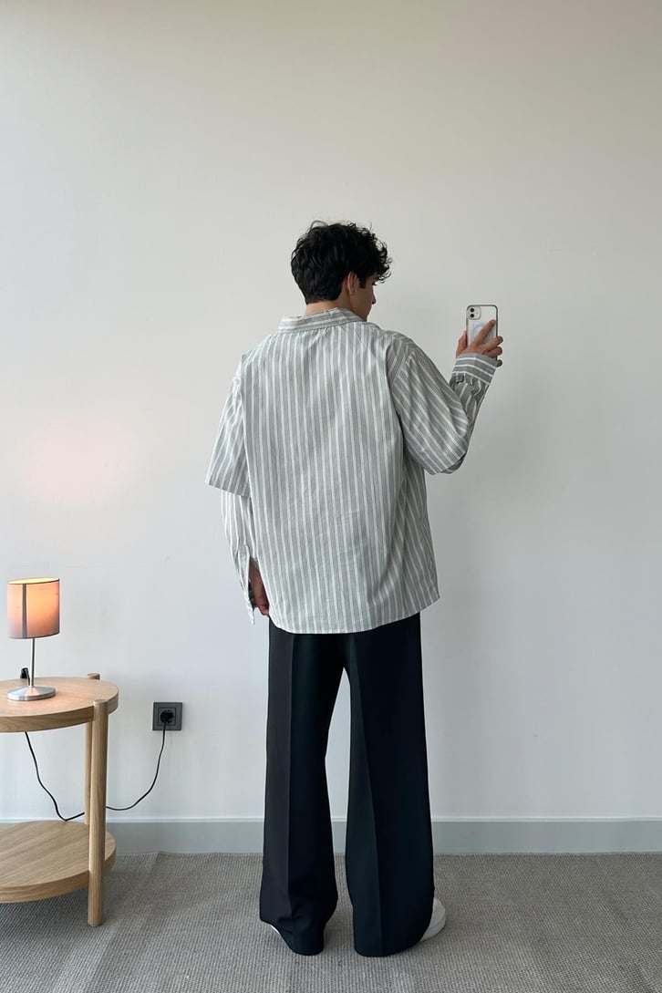 Çift Çizgili Gri Oversize Uzun Kol Gömlek