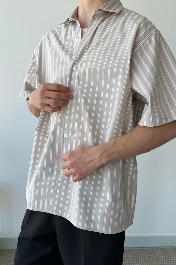 Çift Çizgili Kısa Kol Bej Oversize Gömlek