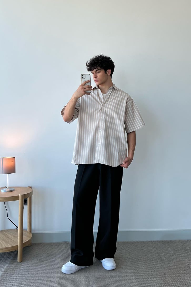 Çift Çizgili Kısa Kol Bej Oversize Gömlek