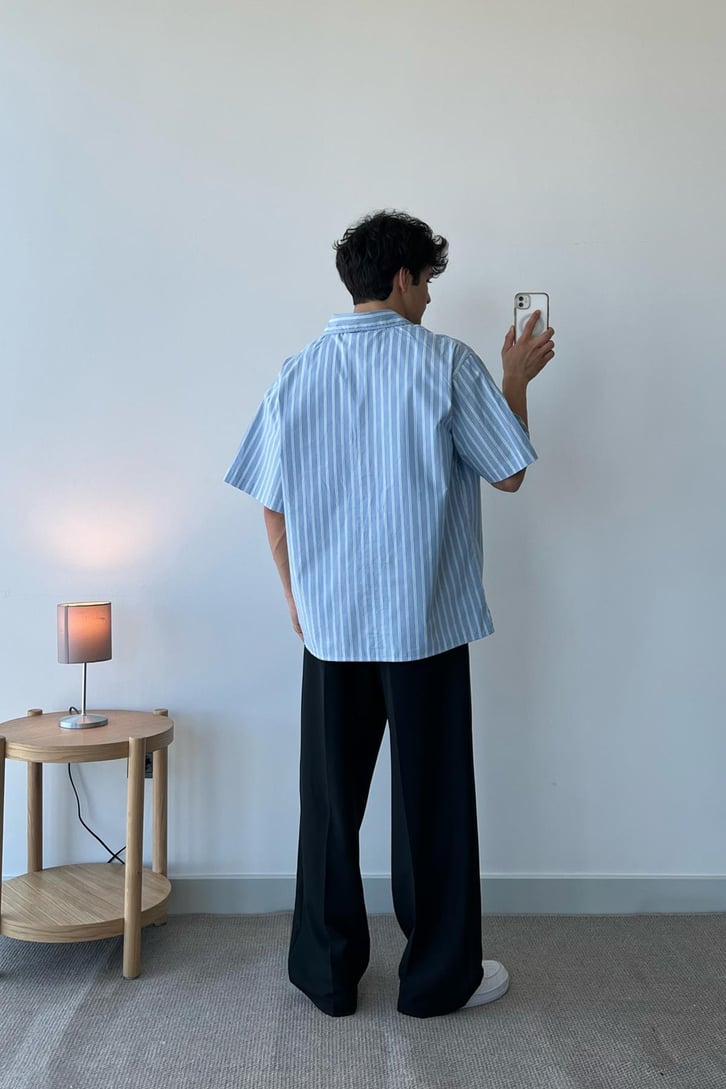 Çift Çizgili Kısa Kol Mavi Oversize Gömlek