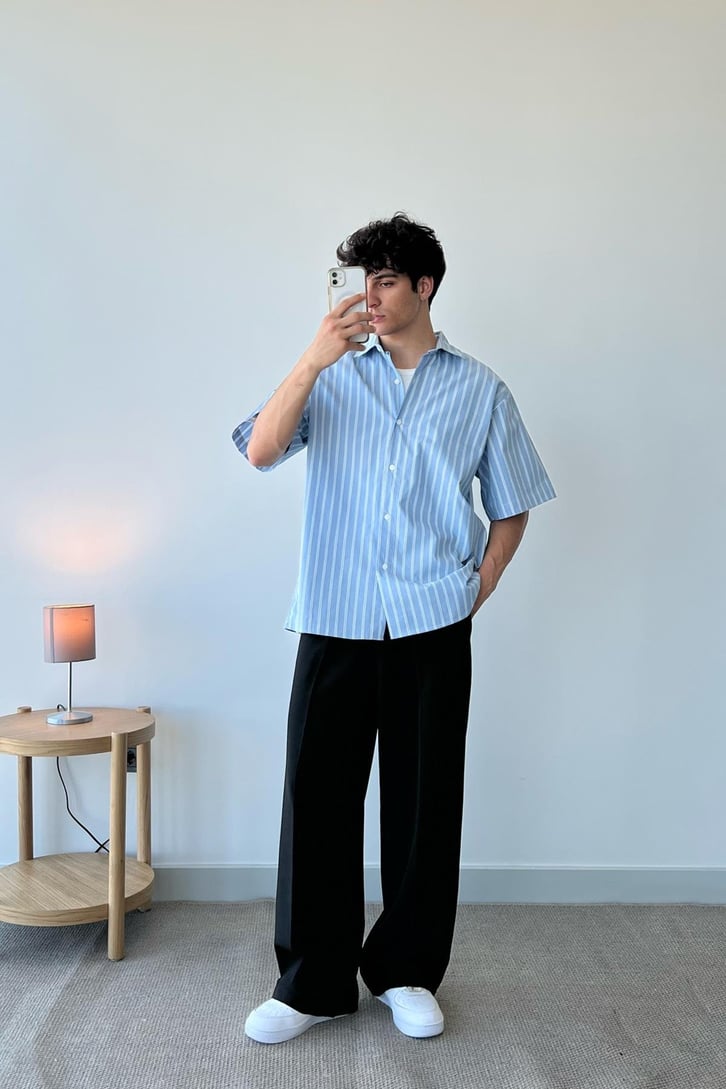 Çift Çizgili Kısa Kol Mavi Oversize Gömlek