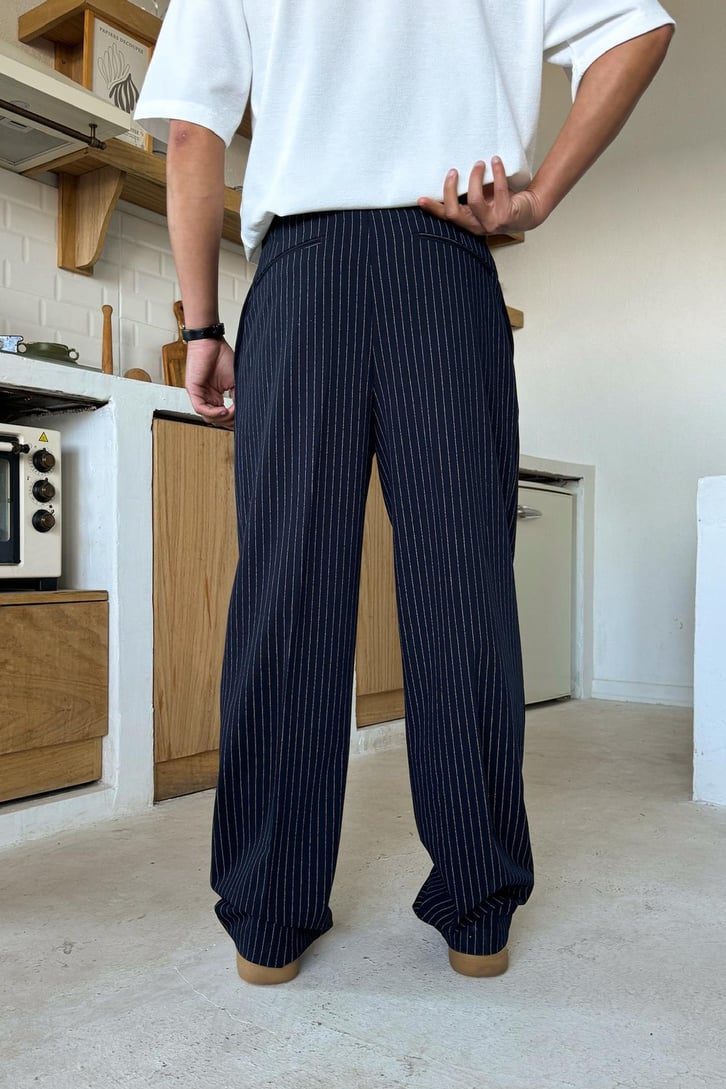 Çift Pileli Çizgili Baggy Pantolon