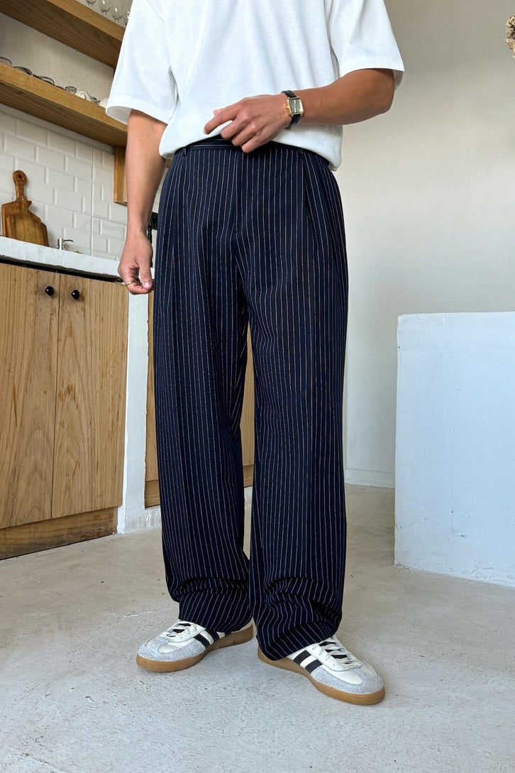 Çift Pileli Çizgili Baggy Pantolon