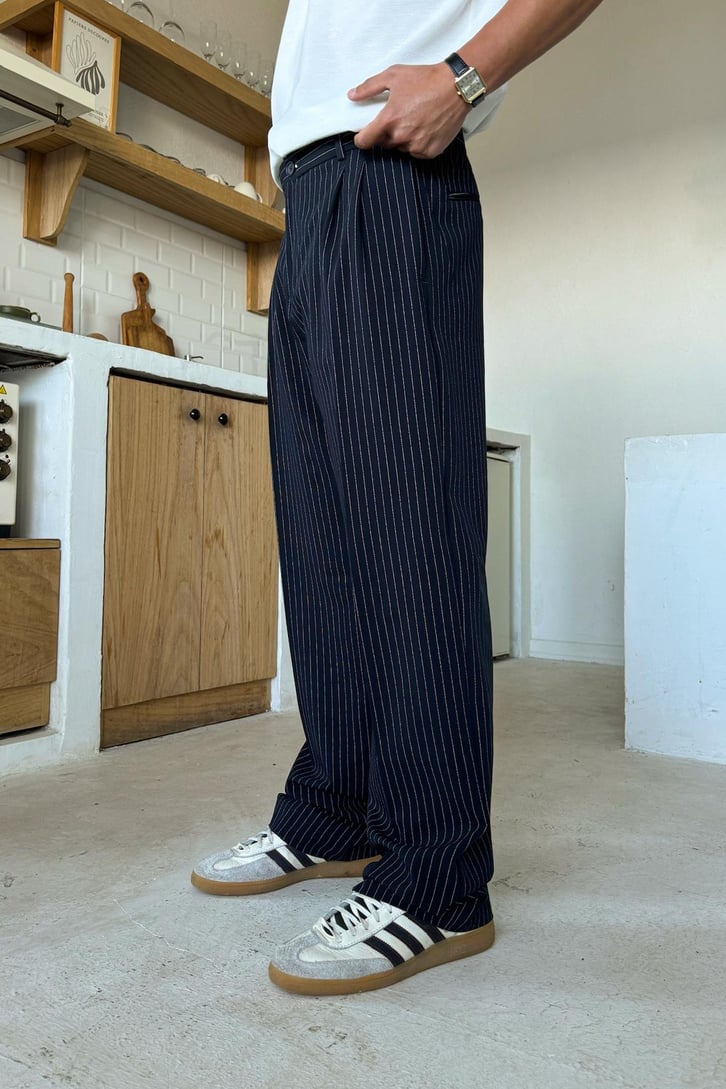 Çift Pileli Çizgili Baggy Pantolon
