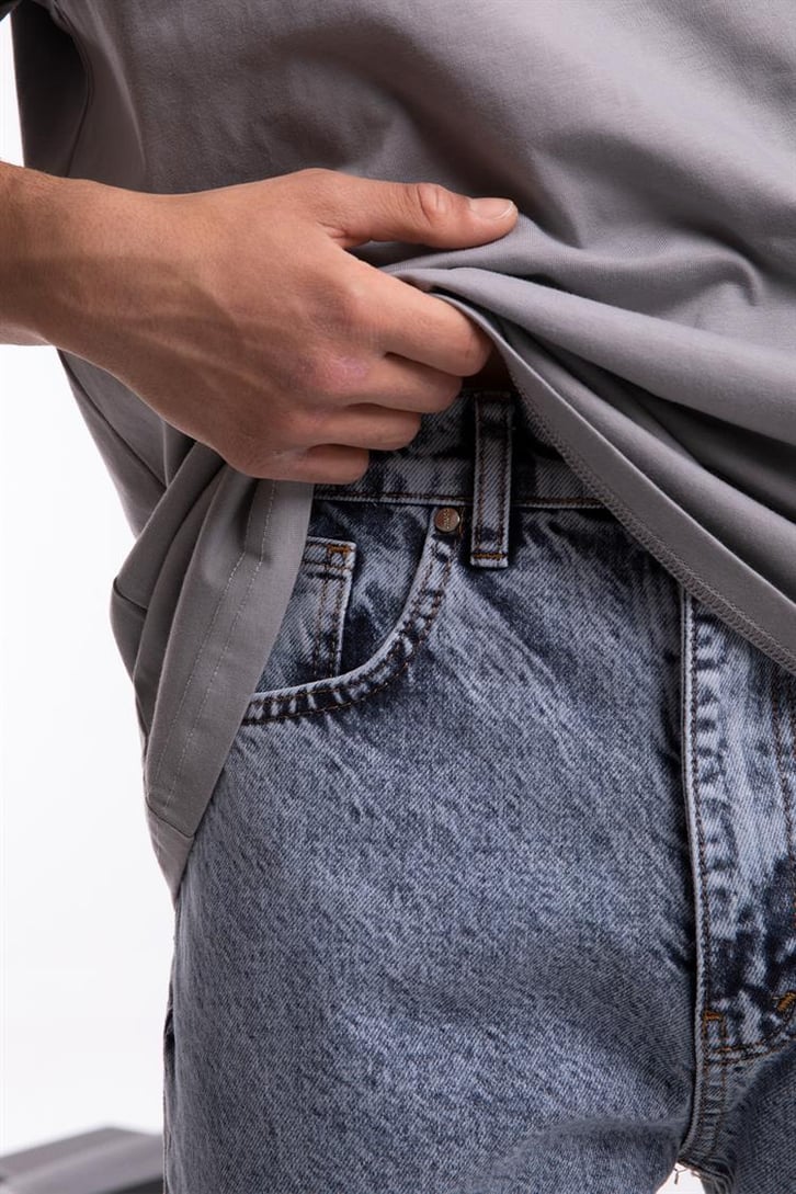Çift Renkli Açık Mavi Mom Fit Jean