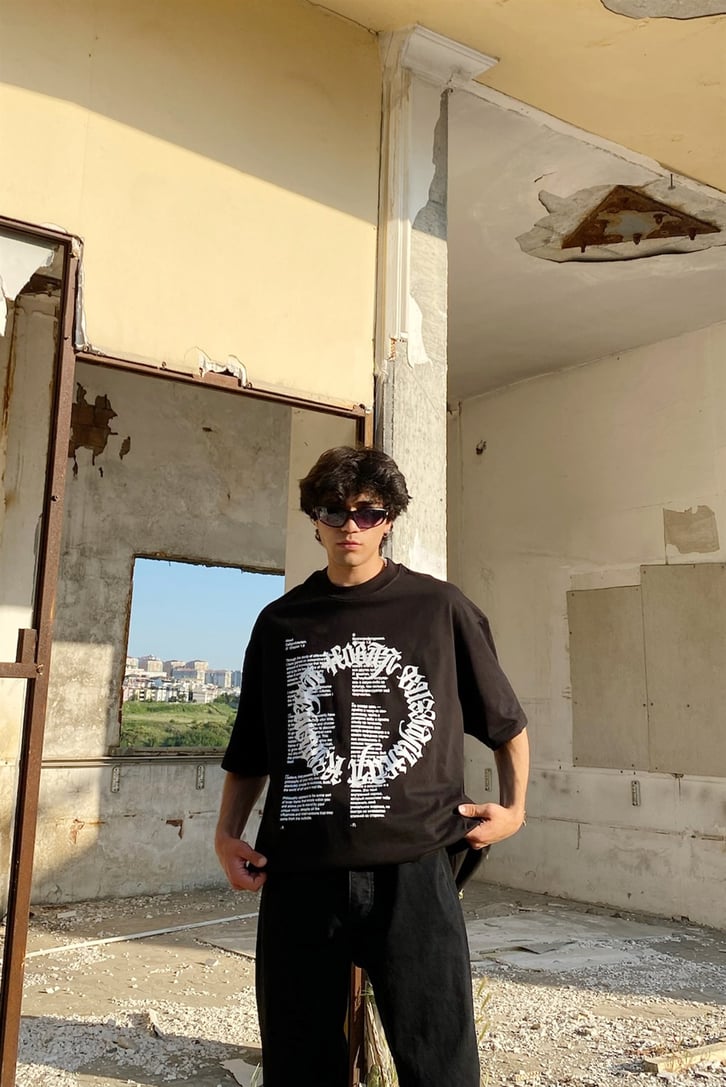 Circle Oversize Siyah Tshirt