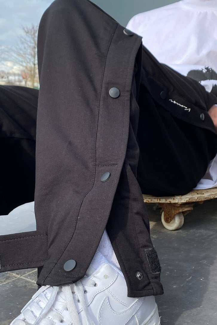 Çıt Çıt Detay Siyah Losse Fit Pant