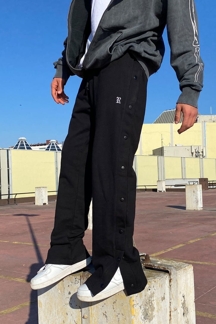 ÇITÇIT YIRTMAÇLI BAGGY EŞOFMAN