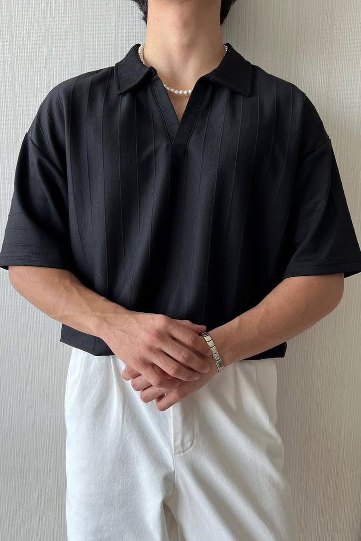 Çizgi Dokulu Oversize Polo Yaka Tişört