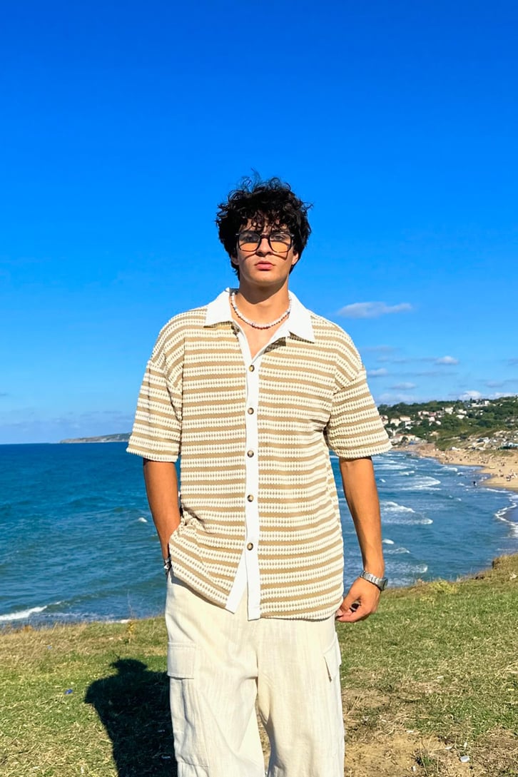 Çizgili Ajurlu Bej Oversize Gömlek