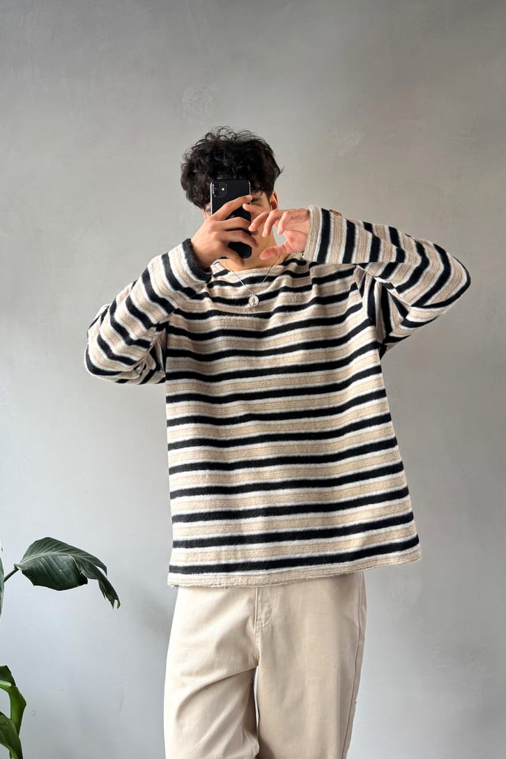 Çizgili Bisiklet Yaka Oversize Sweatshirt