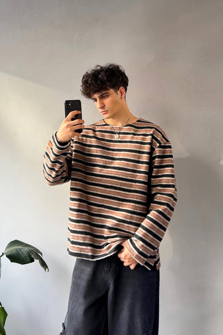 Çizgili Bisiklet Yaka Oversize Sweatshirt