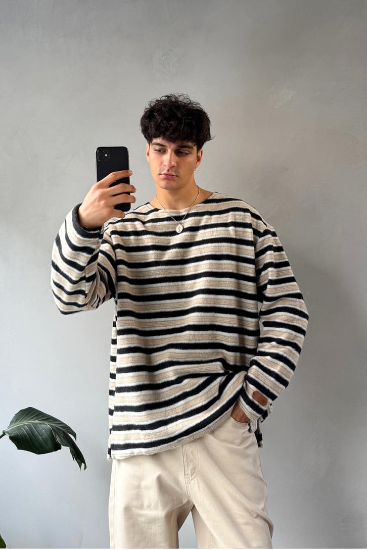 Çizgili Bisiklet Yaka Oversize Sweatshirt