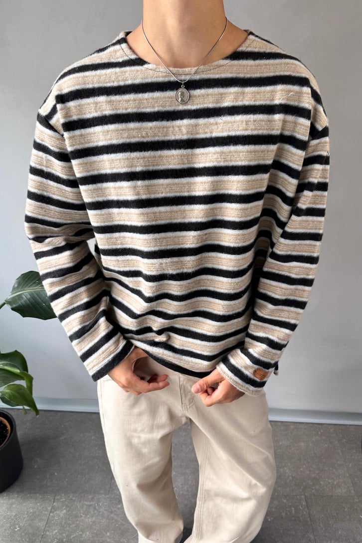 Çizgili Bisiklet Yaka Oversize Sweatshirt