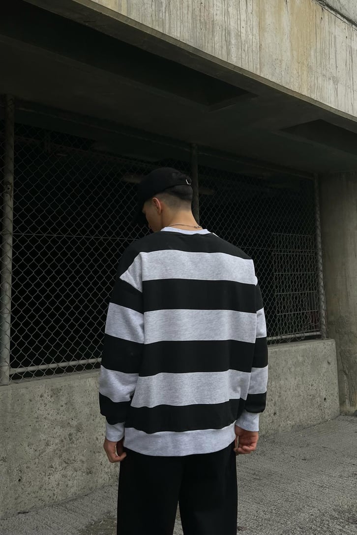 Çizgili Gri Oversize Sweatshirt