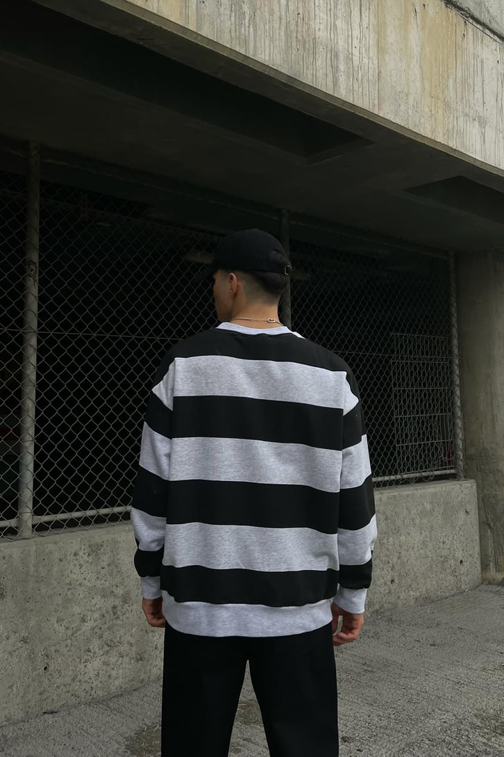 Çizgili Gri Oversize Sweatshirt
