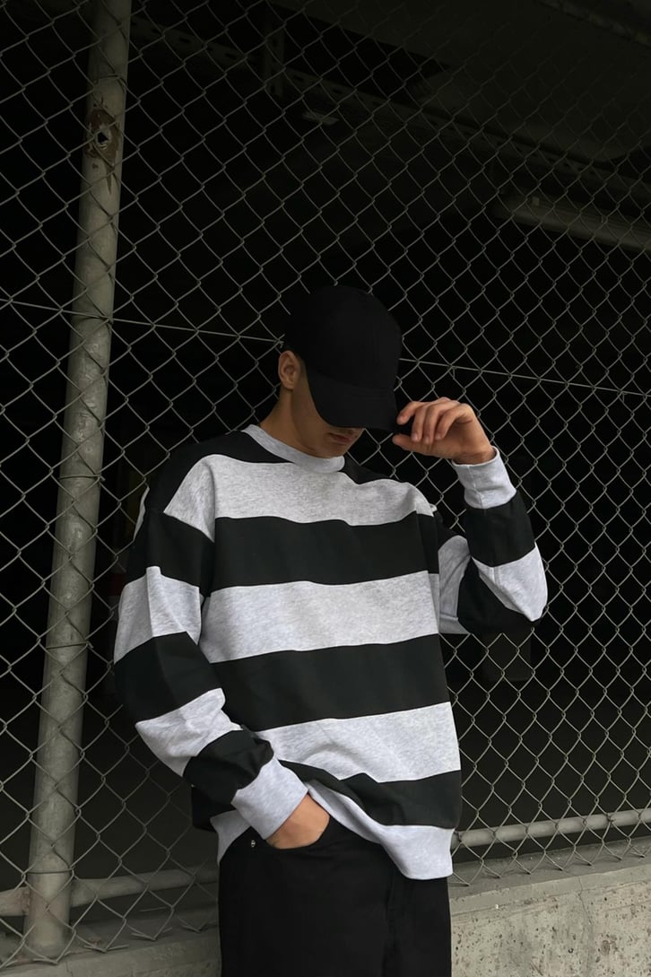 Çizgili Gri Oversize Sweatshirt