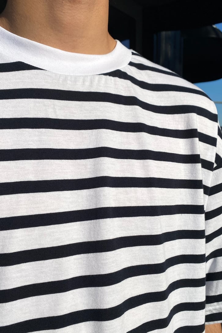 Çizgili Oversize Beyaz Tshirt