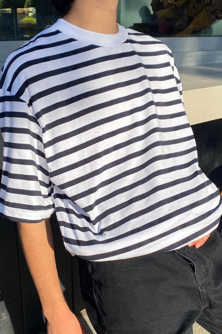 Çizgili Oversize Beyaz Tshirt