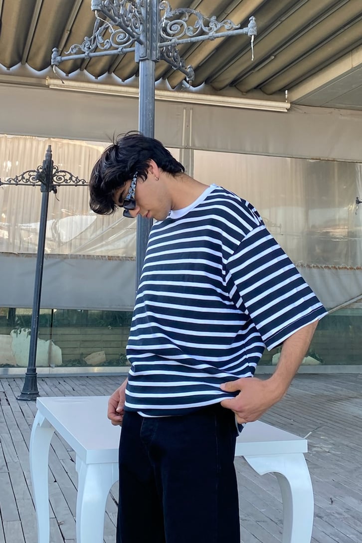 Çizgili Oversize Beyaz Tshirt