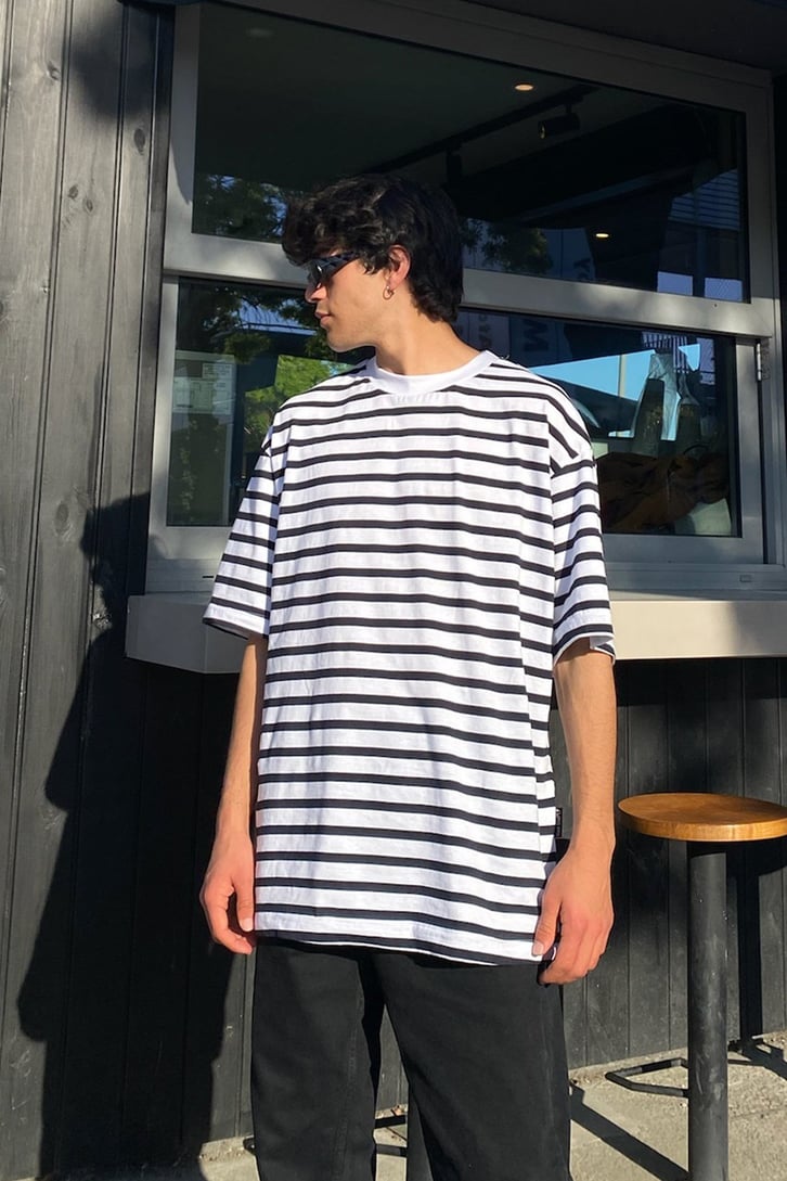 Çizgili Oversize Beyaz Tshirt